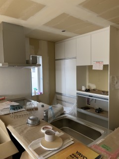 田山建設事務所新築工事・キッチン施工