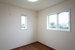 サッシ・室内側の色は何色が良い？