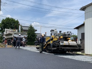 舗装工事をしました