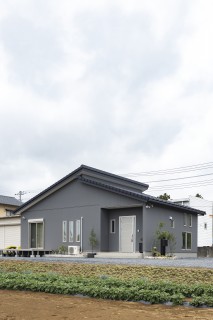 田山建設ショールーム・外観