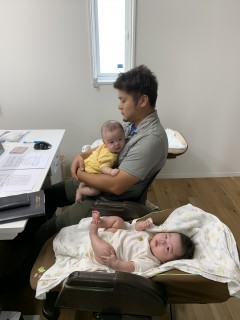 愛する家族を守るのは強い家とパパの愛？