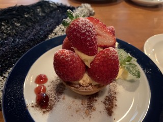 カジュアルダイニングエビ