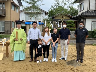 地鎮祭おめでとうございます
