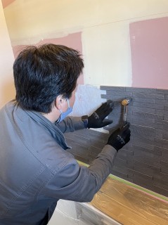 お施主様が自分で貼るエコカラット