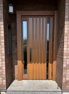 住宅省エネ2023キャンペーンで玄関ドアと窓リフォーム