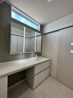 鉾田市の家、オシャレ洗面室