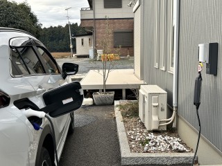 エクリプスクロスPHEVが田山建設にやってきた