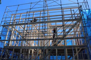 地震に負けない家の上棟です