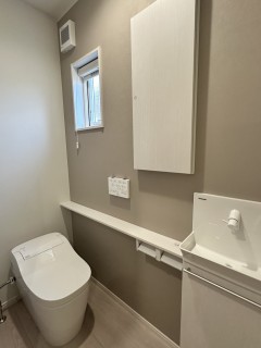 田山建設モデルハウス ・1階トイレ