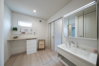 たやまのいえ　洗面スペース