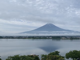 白でも黒でもない世界