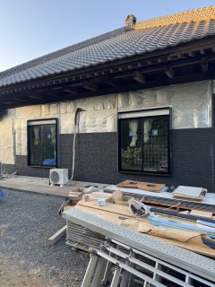 社長と拓実が期間限定で外壁はり職人に？