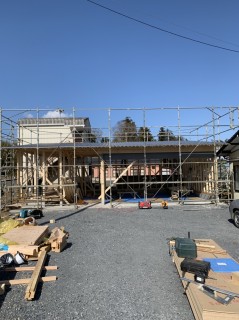 地震に強い家づくり4/9・車庫兼物置便利です