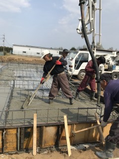 地震に強い家づくり4/19・基礎工事
