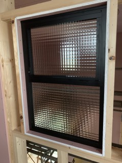 ワクワクするお家の室内窓