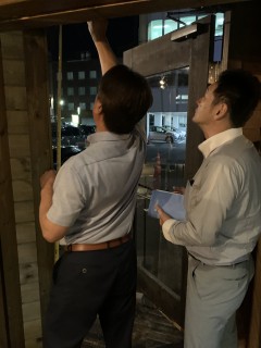 幸せを呼ぶ文男の大工姿