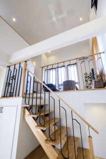 シースルー階段